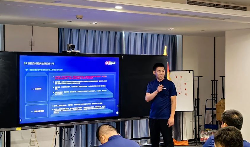 長沙LED顯示屏—湖南LED顯示屏—湖南創(chuàng)斯特電子科技有限公司