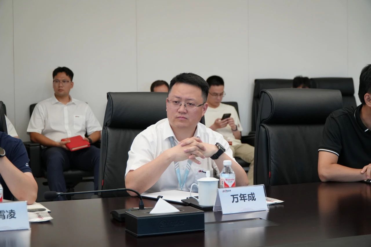 長沙LED顯示屏—湖南LED顯示屏—湖南創(chuàng)斯特電子科技有限公司