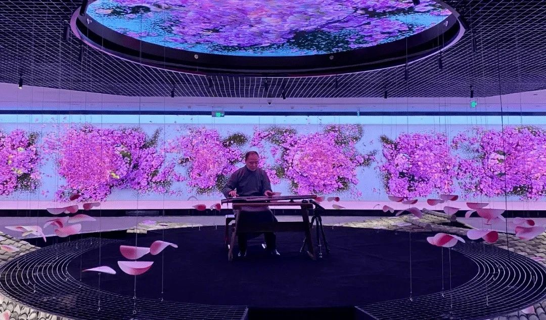 長沙LED顯示屏—湖南LED顯示屏—湖南創(chuàng)斯特電子科技有限公司